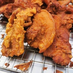 หมูทอดถุงกระดาษ กังสดาล มข.