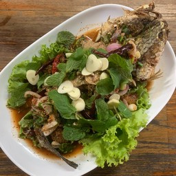 ลาบปลาช่อนทอด7-8