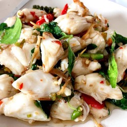 เนื้อปู ผัดพริกขี้หนู