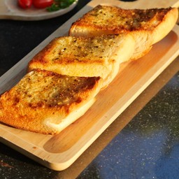 ขนมปังกระเทียม