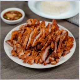 แกงใต้พื้นบ้าน