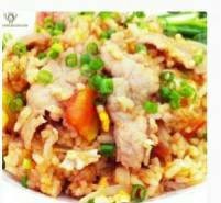 ข้าวผัดหมู