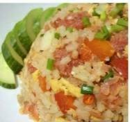 ข้าวผัดแหนม