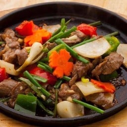 เนื้อผัดน้ำมันหอย