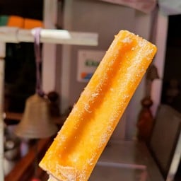 ไอศครีมตราจรวด