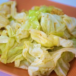 กะหล่ำปลีทอดน้ำปลา