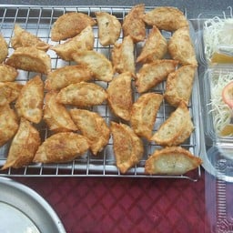 เกี๊ยวซ่าครูอ๊อด