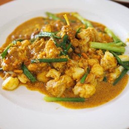 เนื้อปูผัดผงกะหรี่