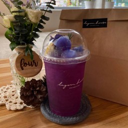 Butterfly Pea with Lemon