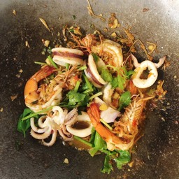 ผัดฉ่าทะเล