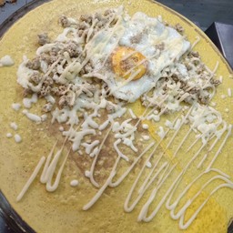 เครปไข่ดาว+ชีส+ไก่สับ