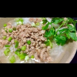 ข้าวต้มหมู
