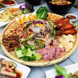 ตำหลาย @ ท่าอิฐ ท่าอิฐ