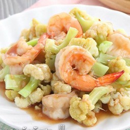 ดอกกะหลำกุ้งราดข้าว