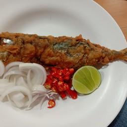 ปลาทูเค็มมันทอด