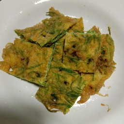ไข่ทอดชะอม