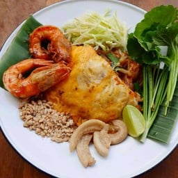 ผัดไทยโบราณกุ้งสด 3 กล่อง ฟรี น้ำเก๊กฮวย 1ขวด