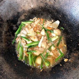 เนื้อปูผัดต้นหอม