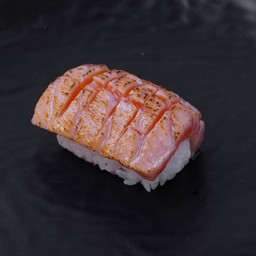ซูชิท้องปลาแซลมอน