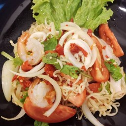 ร้านน้ำมนต์อาหารตามสั่ง&สเต็ก (ยำแสบตูด) หนองจอก สุวินทวงศ์ 46