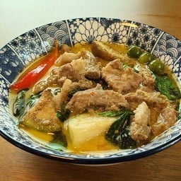 ขนมจีนแม่ต้อย (เชลล์ชวนชิม)