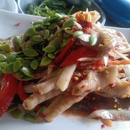 ตำลาวตีนไก่