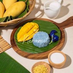 ข้าวเหนียวมะม่วงอัญชัน