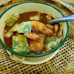 แกงส้มชะอมกุ้ง