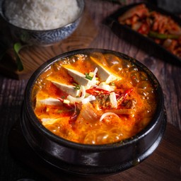 กิมจิชิเก - Kimchi Jjigae