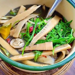 แกงหน่อไม้อีสาน