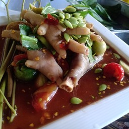 ตำเกาเหลาตีนไก่