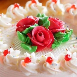 เค้กอิ่มสุขประตูชัย