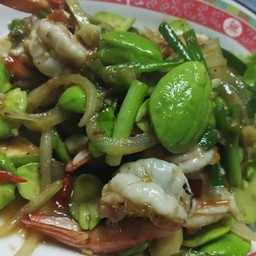 กุ้งผัดกะปิสตอ