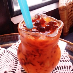 Humm Coffee Rayongเย็นเหล้า เช้ากาแฟ