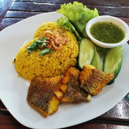 ข้าวหมกปลา