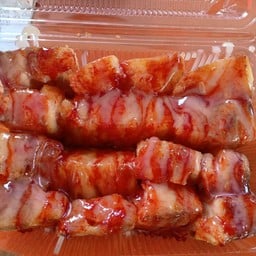 ขนมปังปิ้งเนยนม+สตรอเบอร์รี่ ใหญ่ 2 ชิ้น