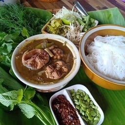 ขนมจีนหม้อปลาร้า