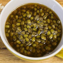 ถั่วเขียวต้มน้ำตาล