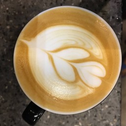 คาปูชิโน่ ร้อน