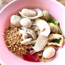 เส้นปลาโฟ ต้มยำ