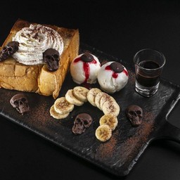 The Ghost Toast Signature