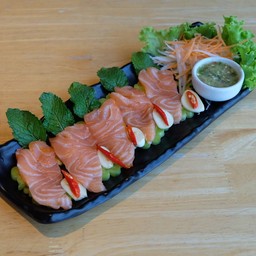 แซลม่อนแซ่บ