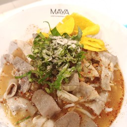 เตี๋ยวต้มยำเครื่องใน