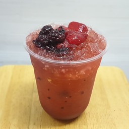 สตรอเบอรี่มิกซ์เบอรี่เย็นพร้อมดื่ม