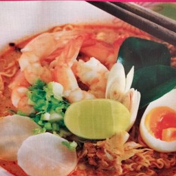 มาม่าต้มยำรวมมิตรไส่ทุกอย่างจัมีโบ้