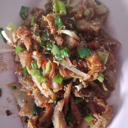 น้ำตกไก่ย่าง