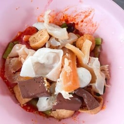 เย็นตาโฟทรงเครื่องต้มยำ (แห้ง)