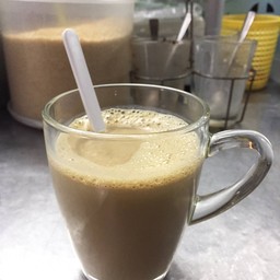 กาแฟนมสดร้อน (เนสกาแฟ)