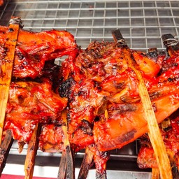 ไก่ปิ้งหน้าโรงปูนบ้านเลื่อม