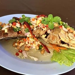 ร้านอาหารที่นี่ประเทศไทย กุ้งเต้น ร้านอาหารที่นี่ประเทศไทย กุ้งเต้น